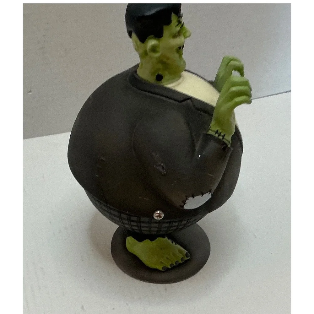 Department 56 Frankenstein Figurine Round Hinged Halloween Decor Monster 7in